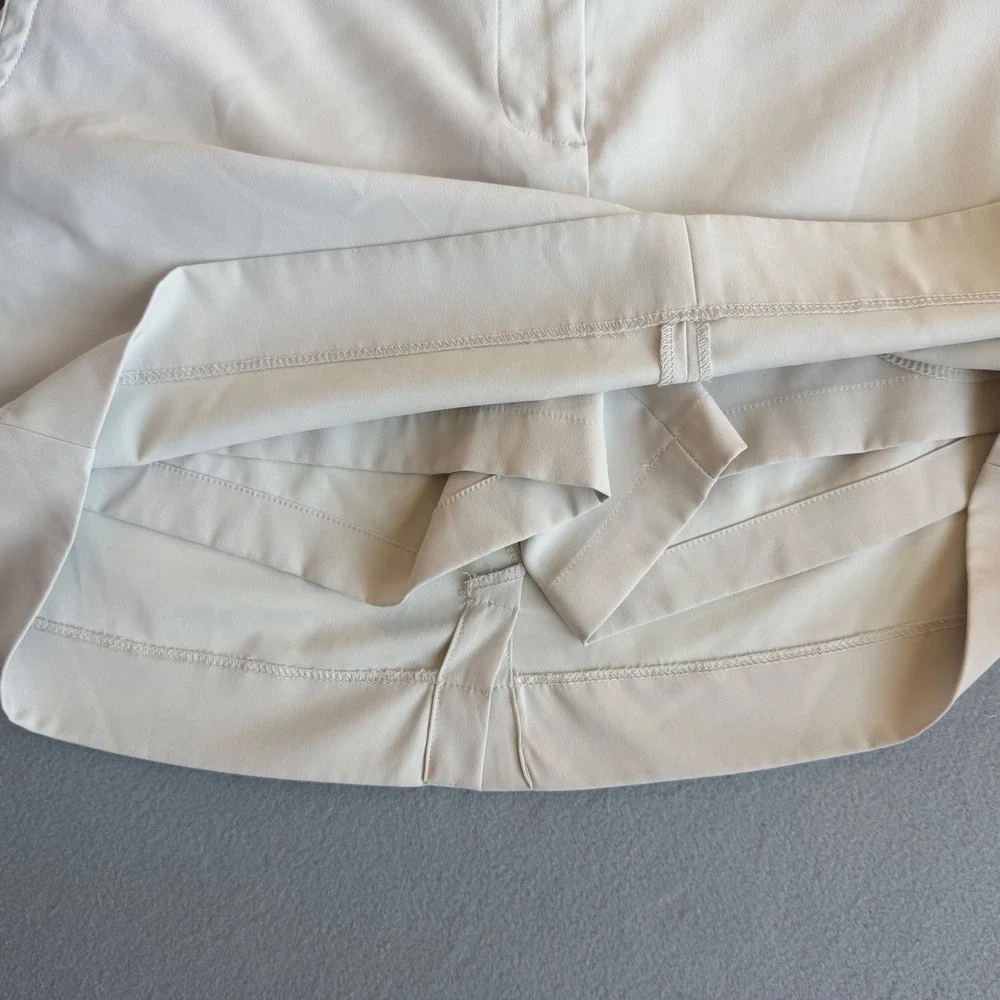 Nike Golf Dri-FIT Skort Womens Size 4 Beige Tan Athletic Skirt